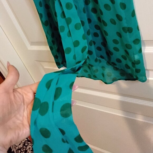 #388 Xhilaration Sheer Tank - Picture 4 of 4